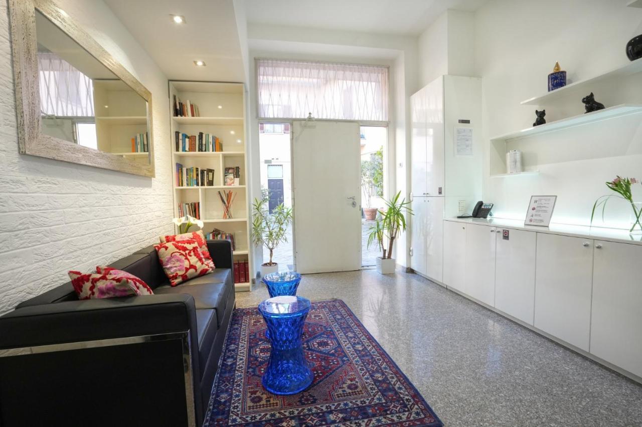 Monza City Rooms & Studios Екстер'єр фото