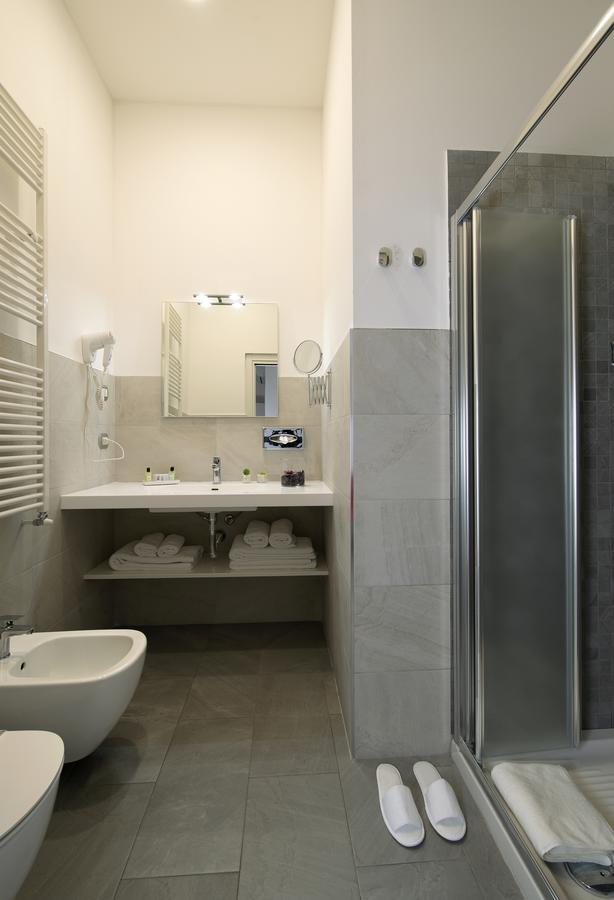 Monza City Rooms & Studios Екстер'єр фото