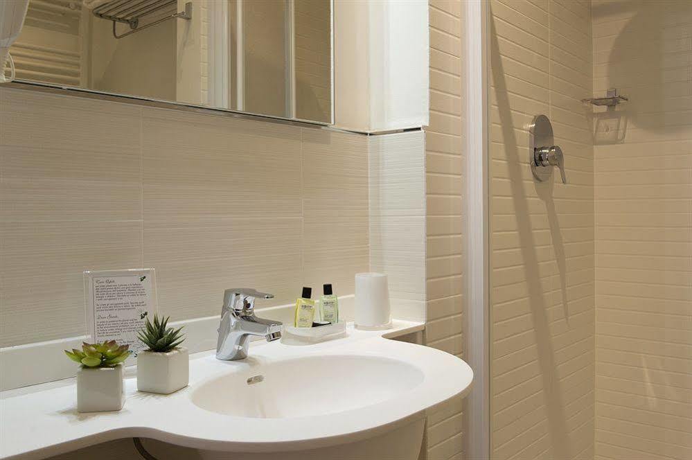 Monza City Rooms & Studios Екстер'єр фото